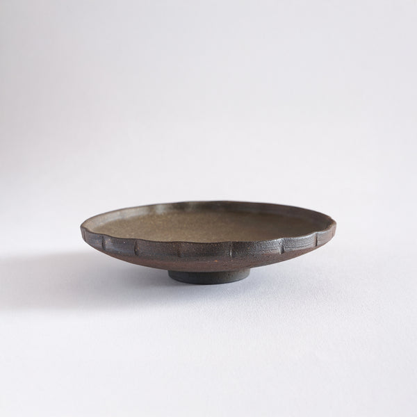 Flower Rim Plate (Brown)