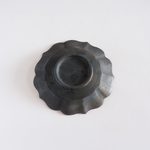 Bellflower Plate (Brown)