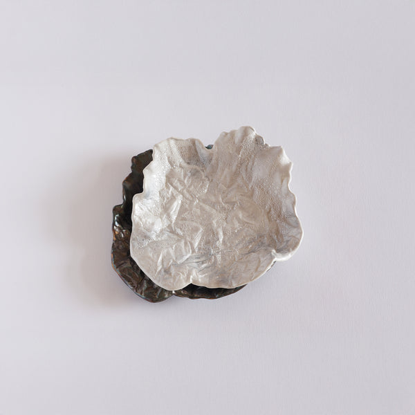 Drifted Shell Tray (Black Pearl)