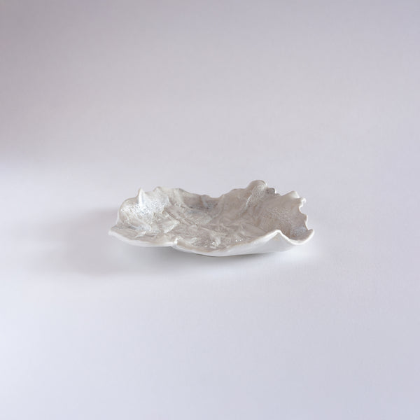 Drifted Shell Tray (White Pearl)